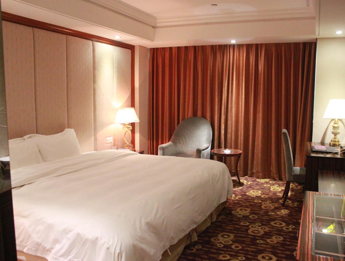 Century Palace Hotel Dongguan  Exterior foto